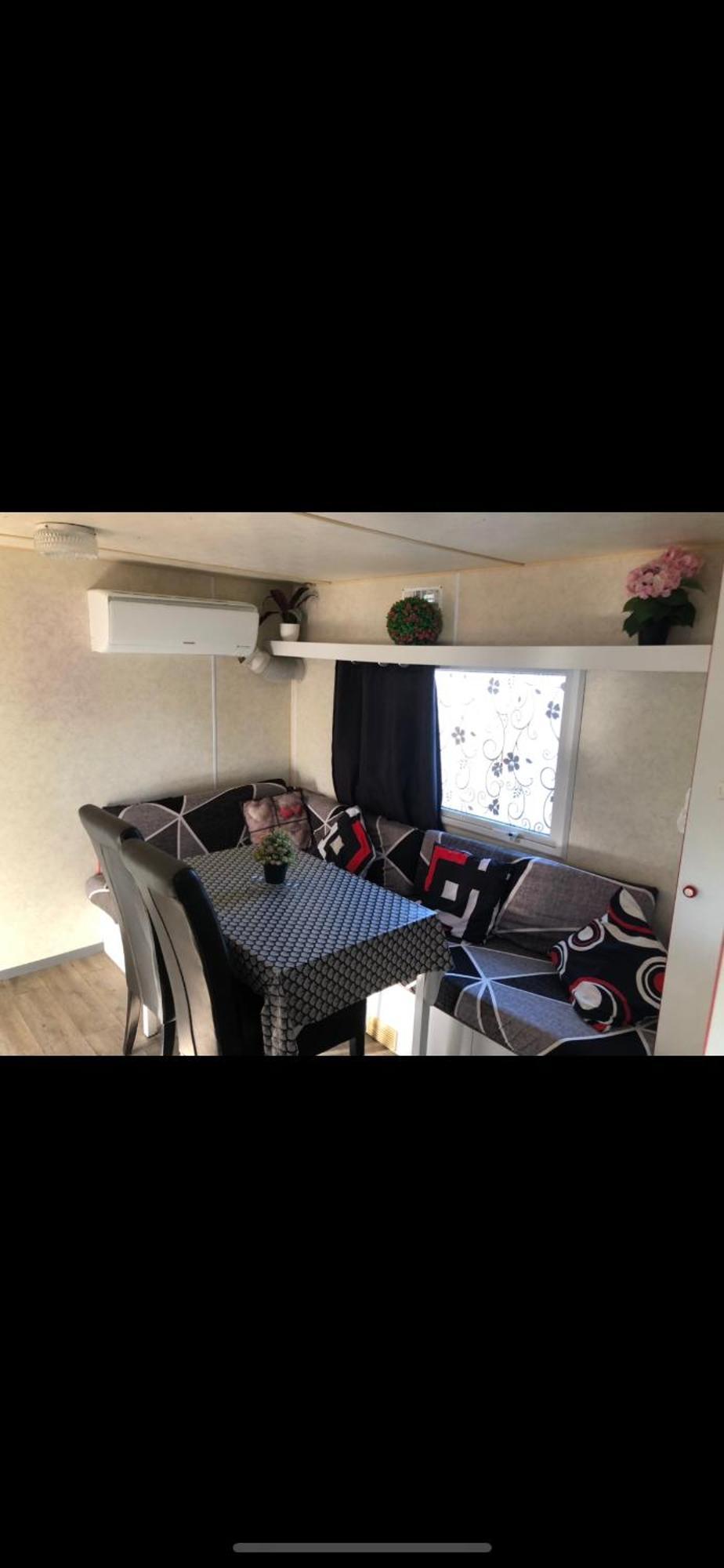 Mobilhome A Frejus A 15 Minute De La Mer Sur Terrain Independant Kültér fotó